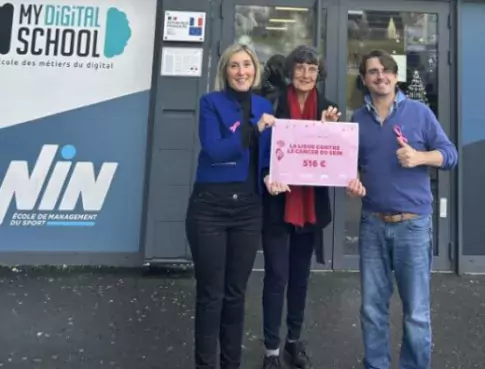 MyDigitalSchool-Melun-école-multimédia-web-digital-remise-dons-Octobre-Rose-2023-v