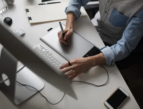 Formation-graphiste-web-Angers-Le-guide-pour-réussir-dans-le-design-numérique