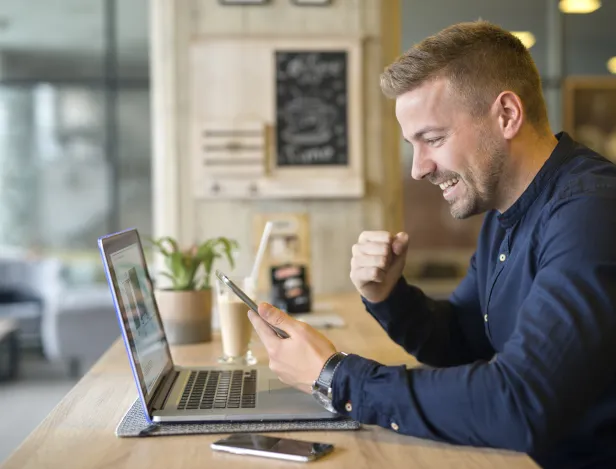 2025-ACTU-SEO---QUEL-SALAIRE-ESPÉRER-APRÈS-UNE-FORMATION-EN-MARKETING-DIGITAL
