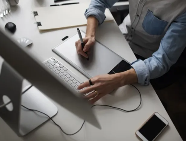 Formation-graphiste-web-Angers-Le-guide-pour-réussir-dans-le-design-numérique