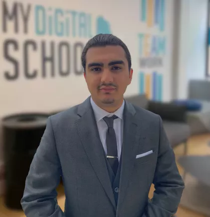 Emrecan-Oruc-bachelor-webmarketing-et-social-media